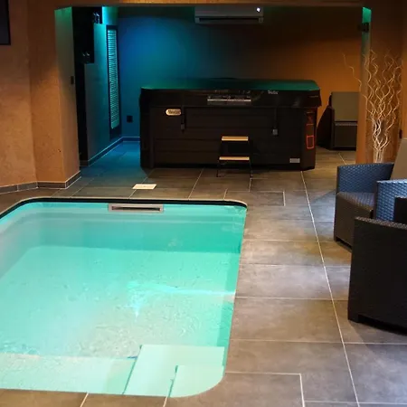 Nell'aqua Holiday home